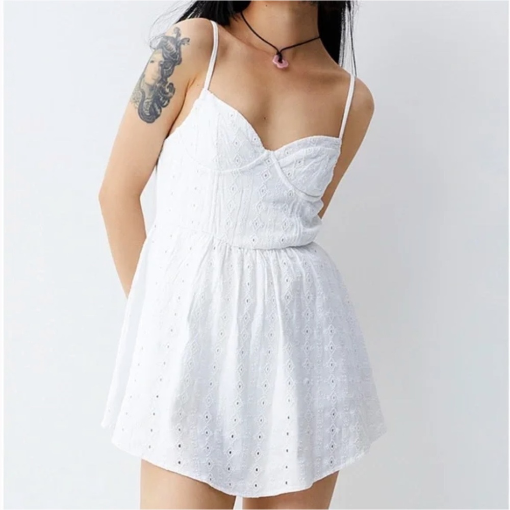 White boho broderie anglaise bustier short dress romper NWT
